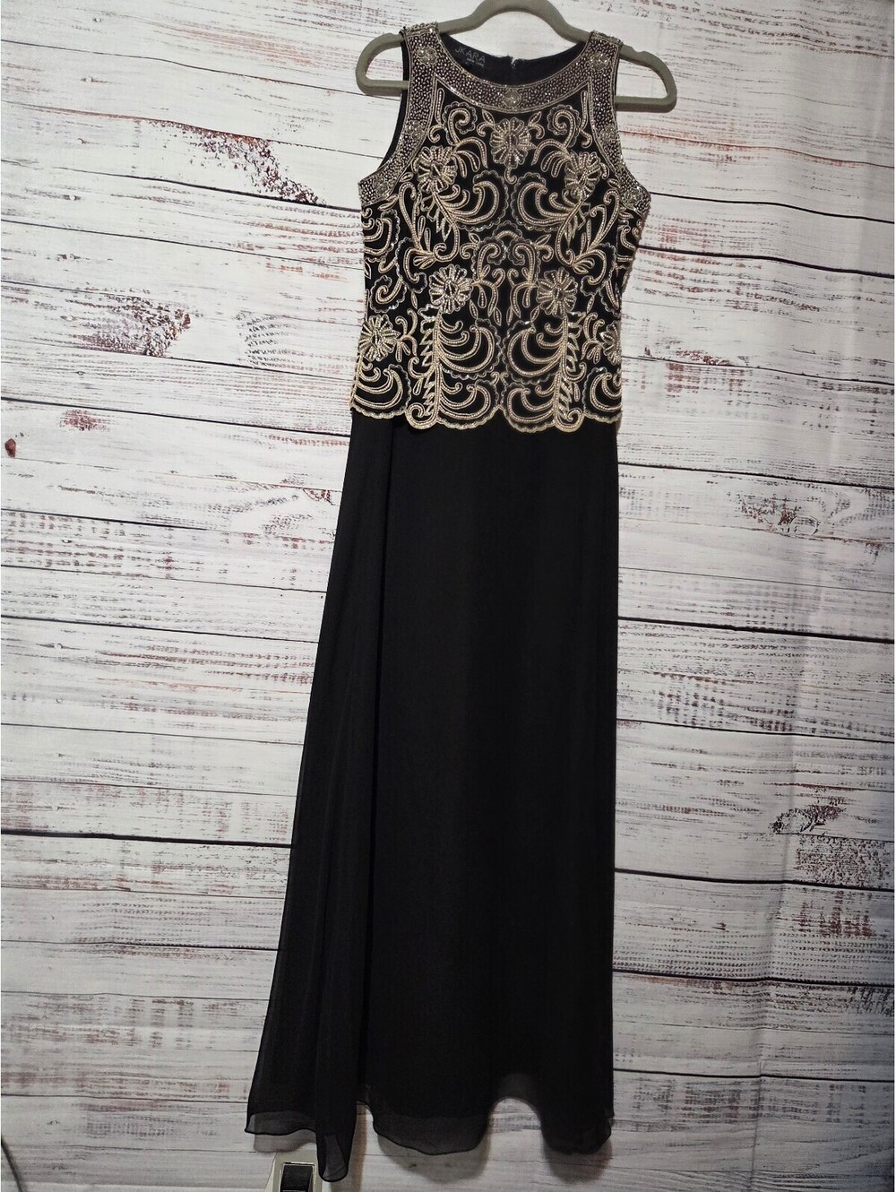 JKARA Size 6 Black Embroider Beaded Maxi Dress Formal Evening Gown Sleeveless